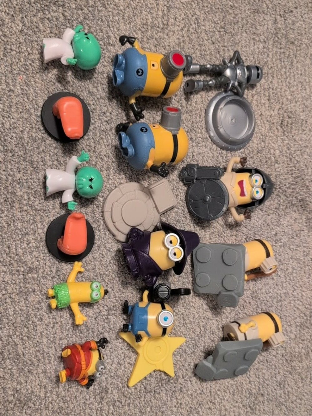 Minions play figures and toys bundle